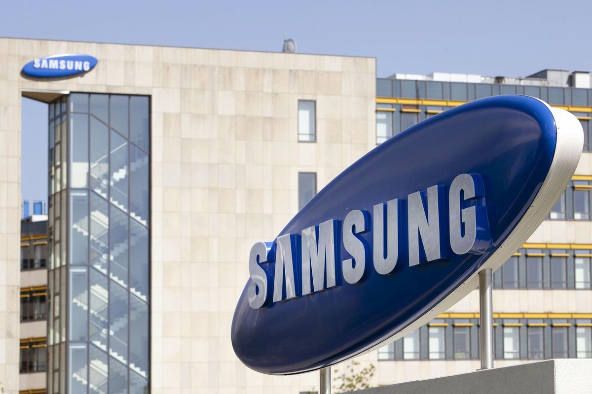 Samsung releases 